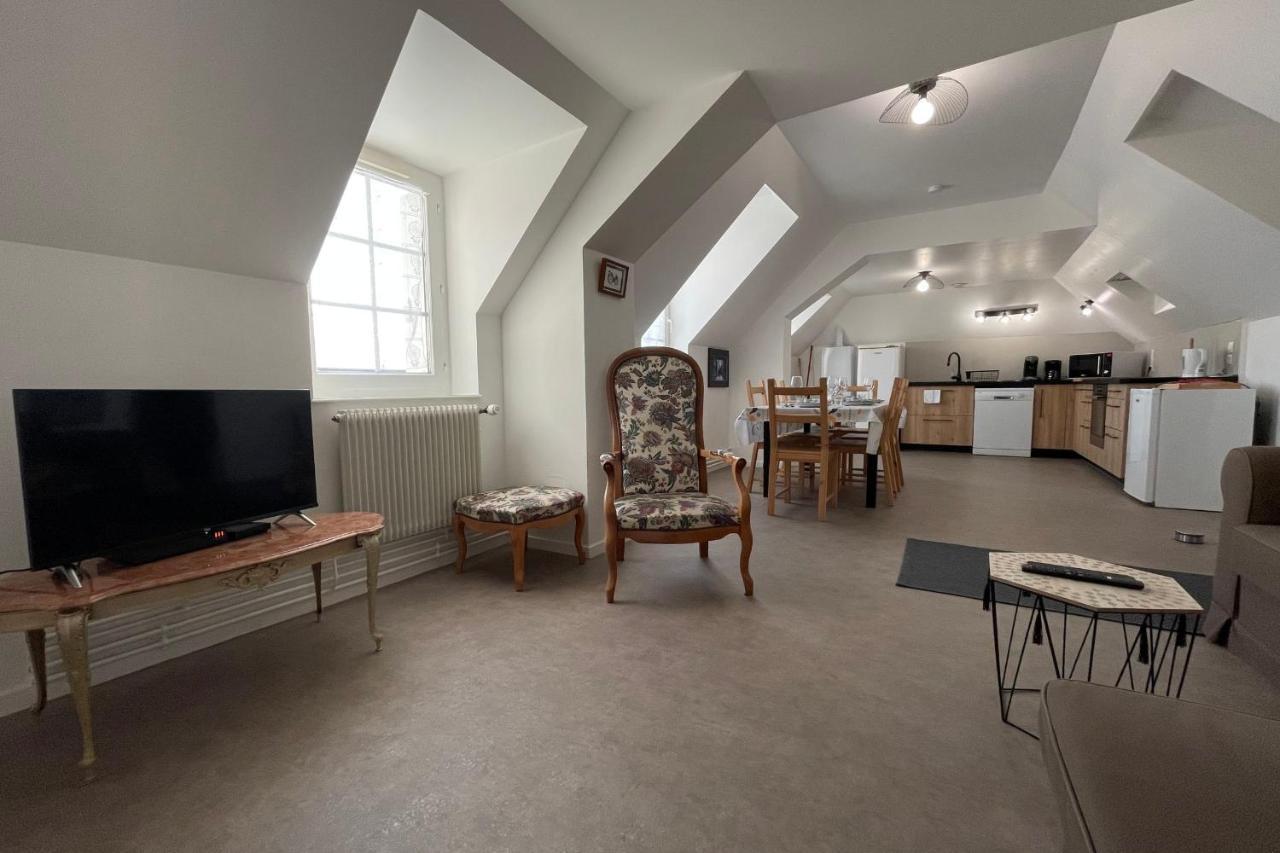 Apartment "Le Briand" Charming Base For Your Sightseeing In Touraine Noizay Екстериор снимка